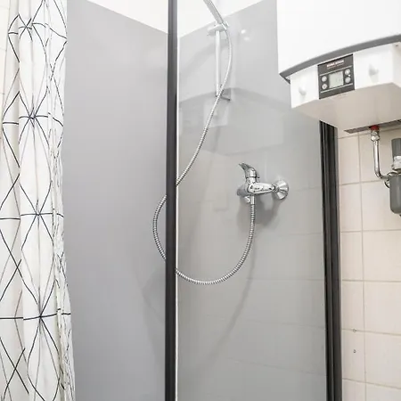 Apartment Und Wg-Doppelzimmer Sonnenhalde Tuebingen Exterior photo