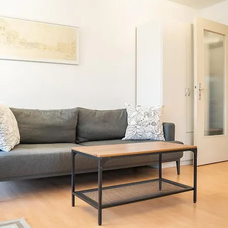 Apartment Und Wg-Doppelzimmer Sonnenhalde Tuebingen Exterior photo