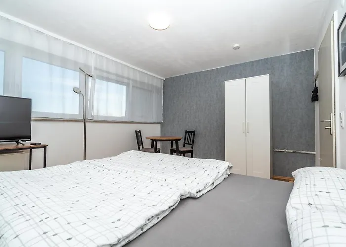 Apartment Und Wg-Doppelzimmer Sonnenhalde