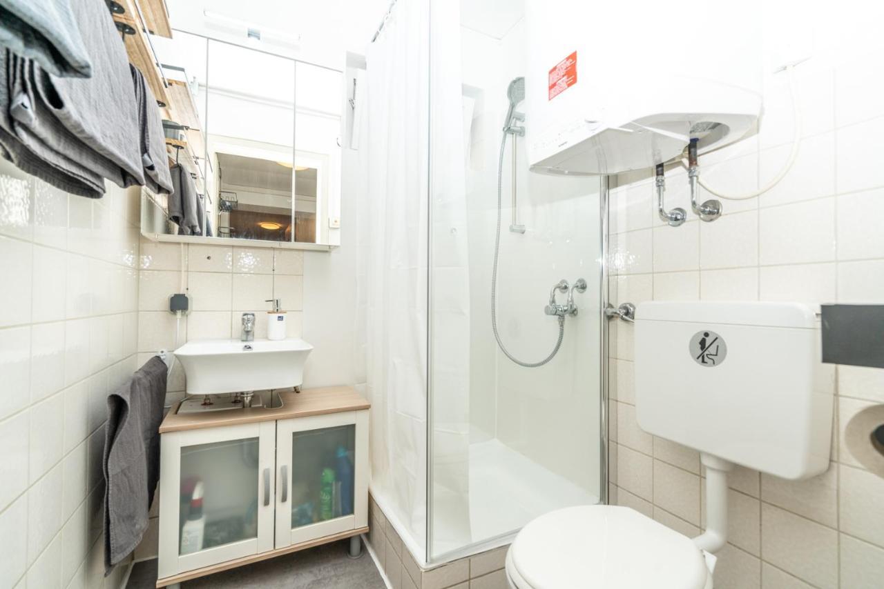 Appartement Und Wg-doppelzimmer Sonnenhalde *